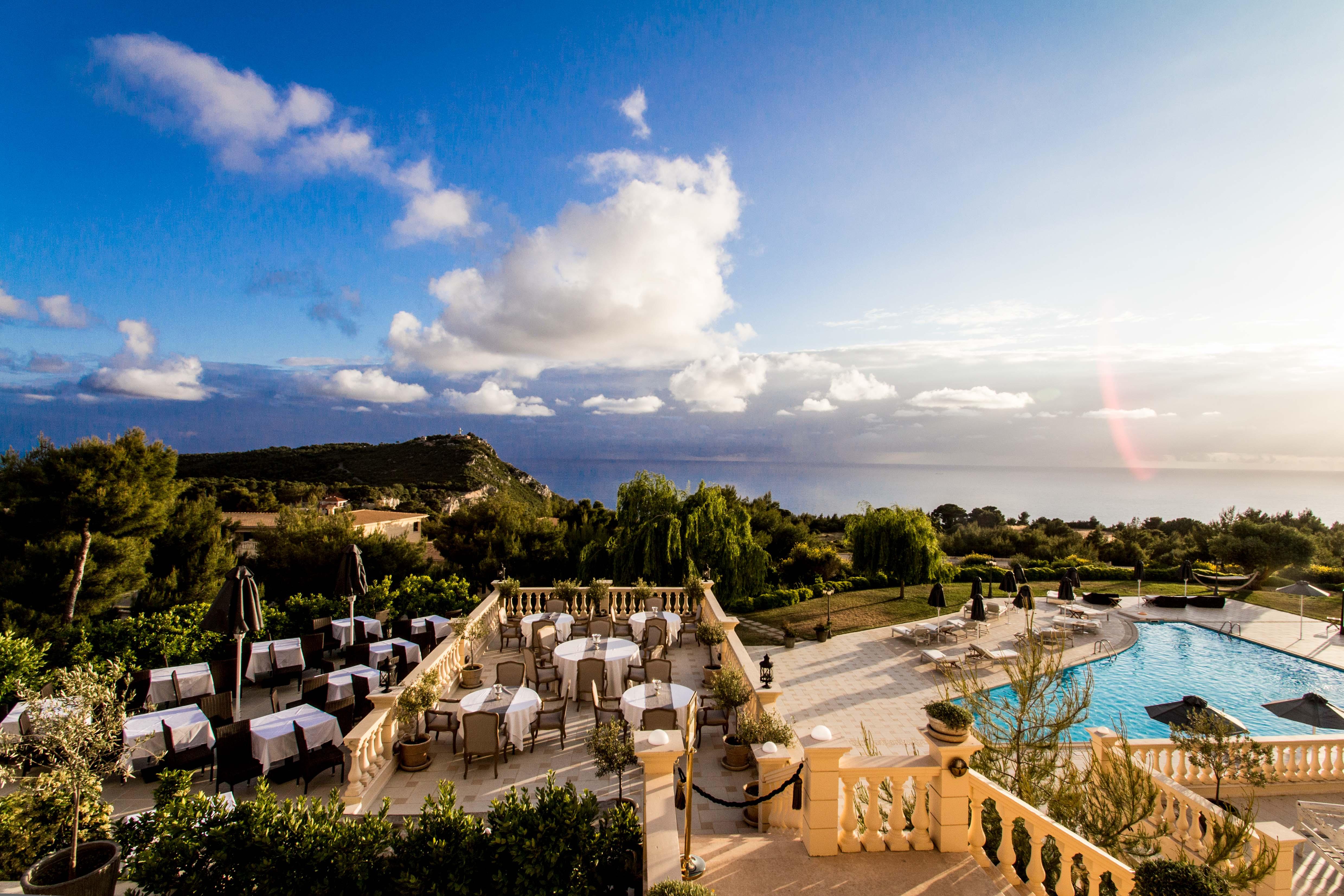 Mabely Grand Hotel Kampi  Exterior foto