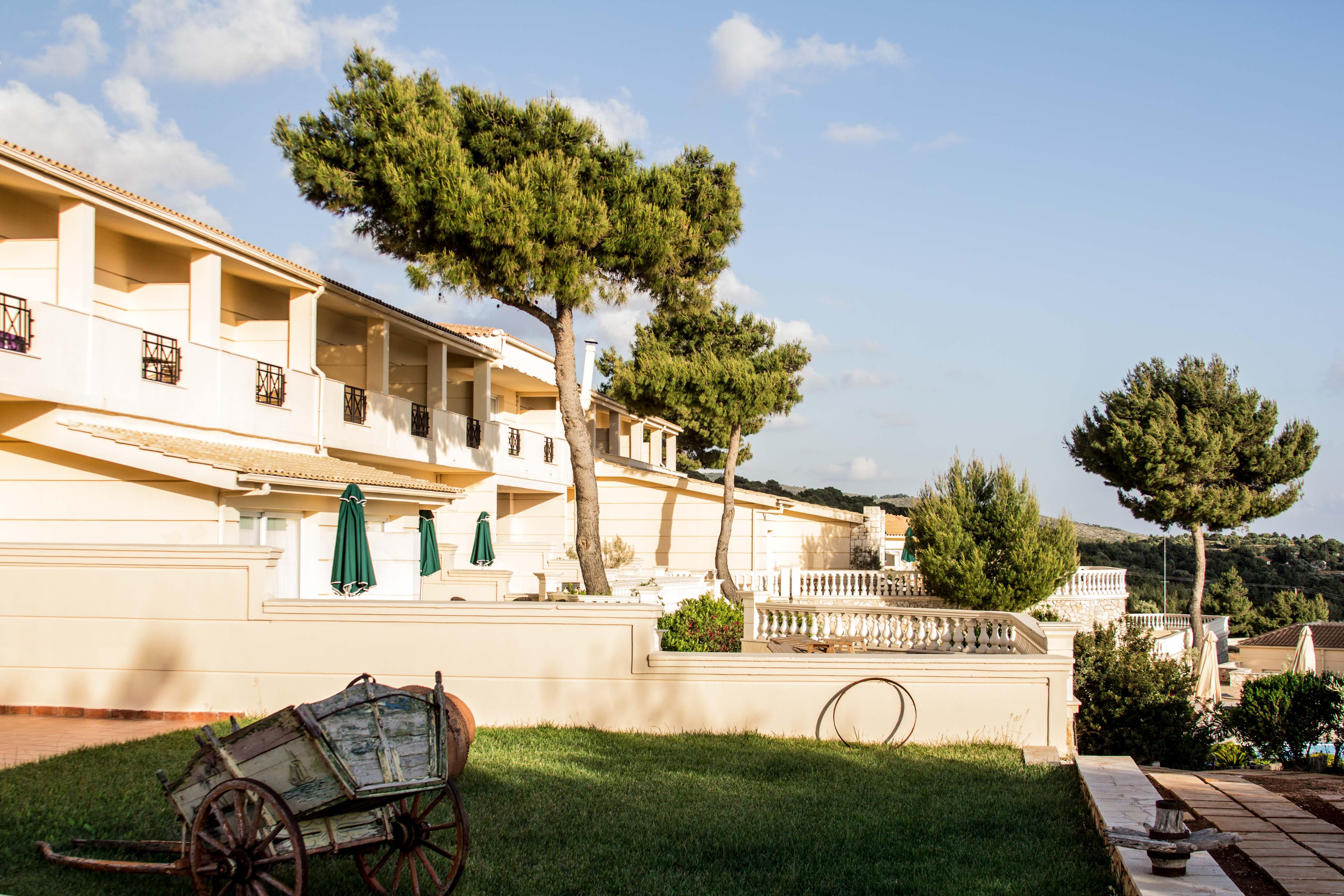 Mabely Grand Hotel Kampi  Exterior foto