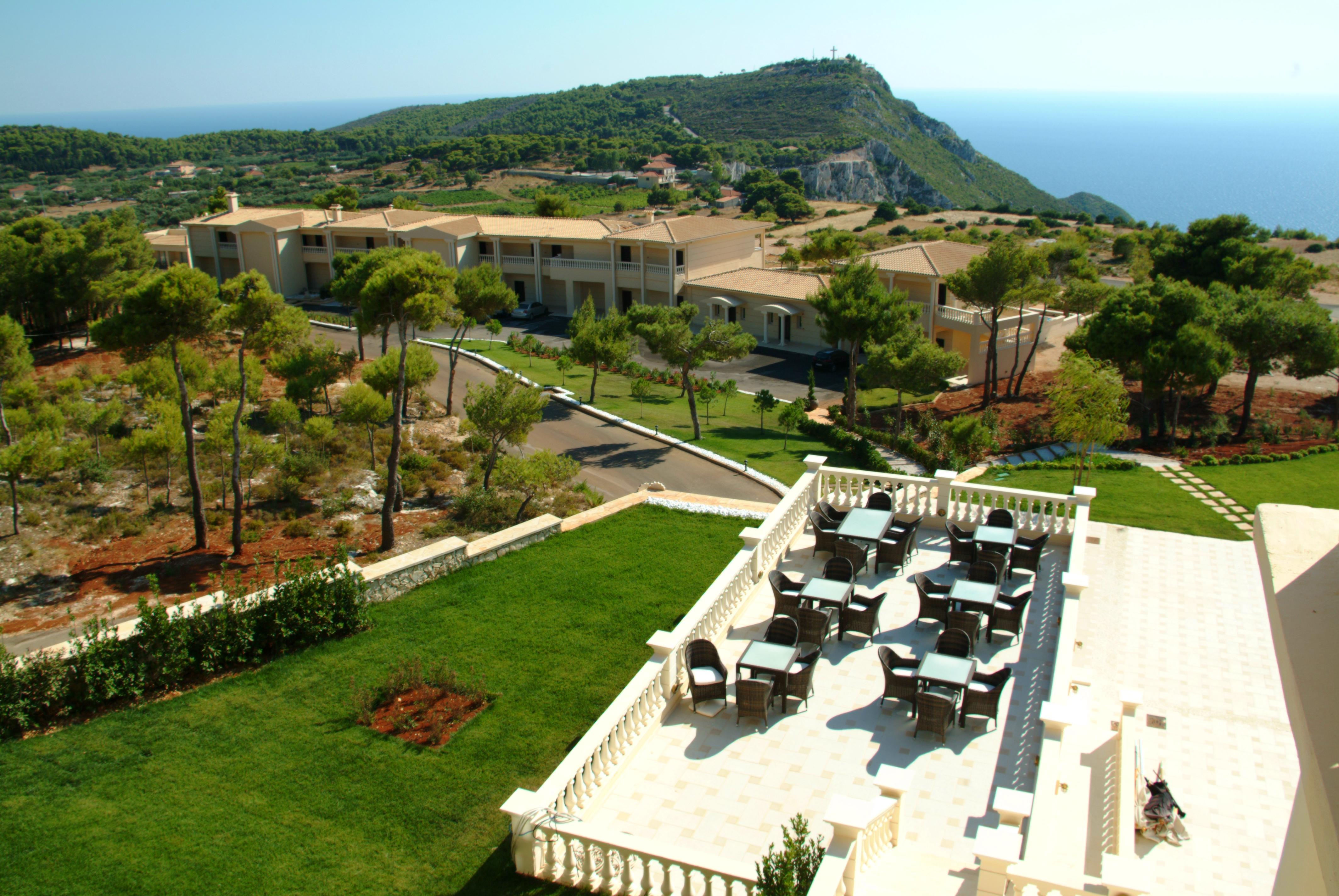 Mabely Grand Hotel Kampi  Exterior foto